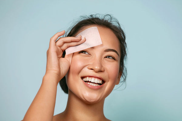 7 Daily Skincare Tips for Reducing Excess Oil